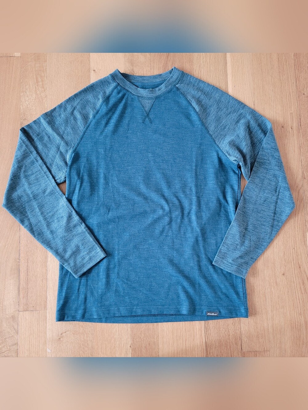 Mens size medium long sleeve shirt